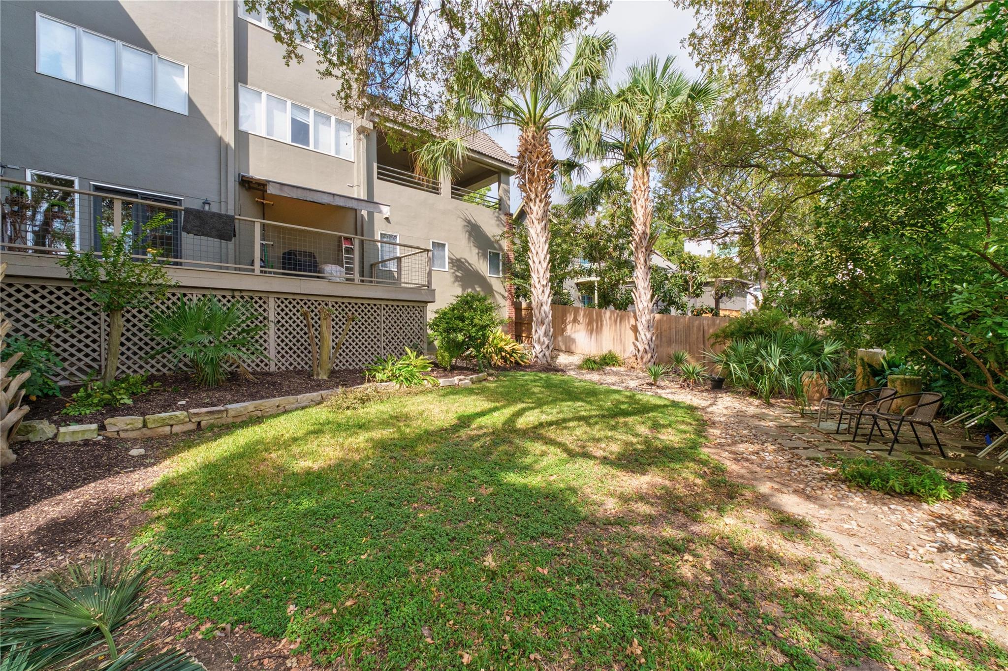 1201 Castle Hill St #105 Property Photo 20