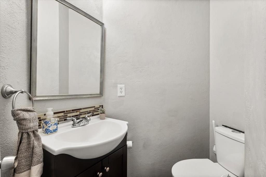 16901 Stockton Dr Property Photo 11