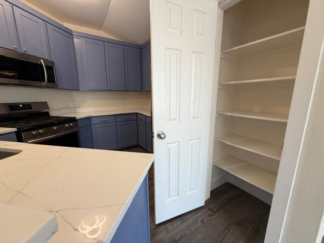 4003 Ayala Dr Property Photo 5