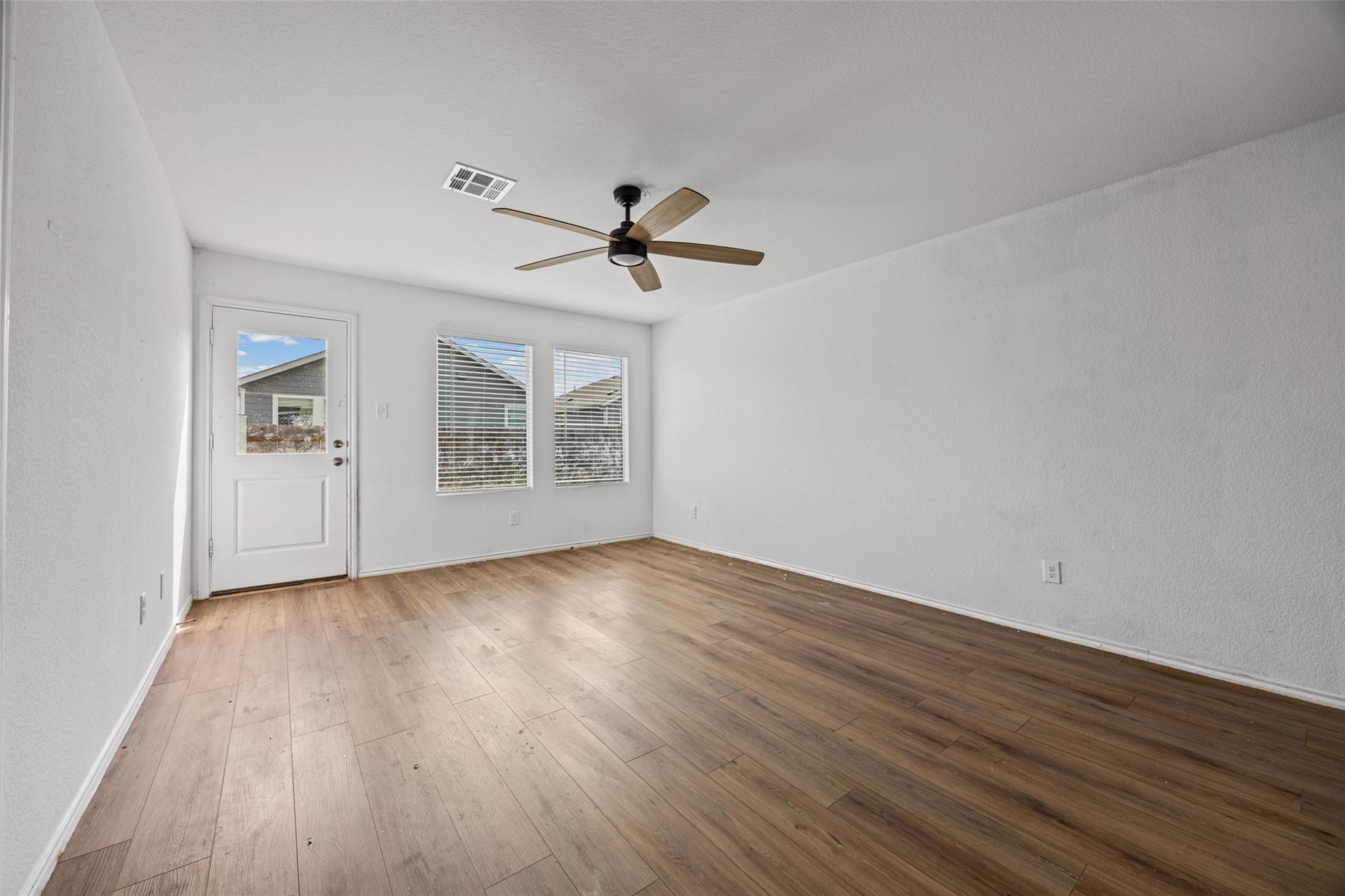 216 Hellcats Way Property Photo 6