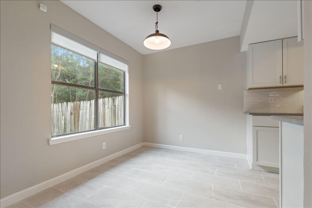 9209 Kempler Dr #a Property Photo 8