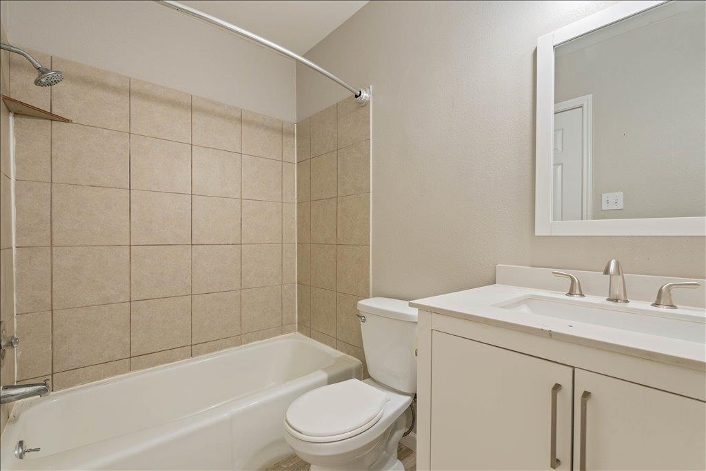 9209 Kempler Dr #a Property Photo 12