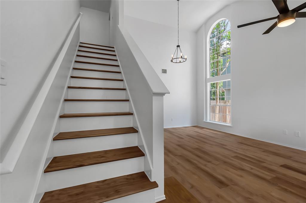 8800 Dandelion Trl Property Photo 17