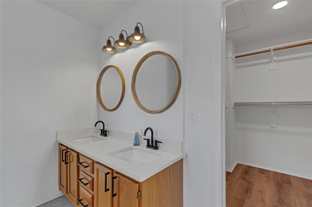 8800 Dandelion Trl Property Photo 22
