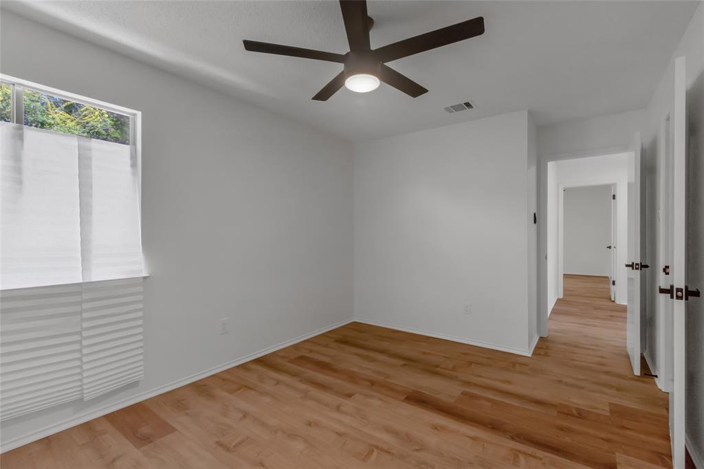 8800 Dandelion Trl Property Photo 25