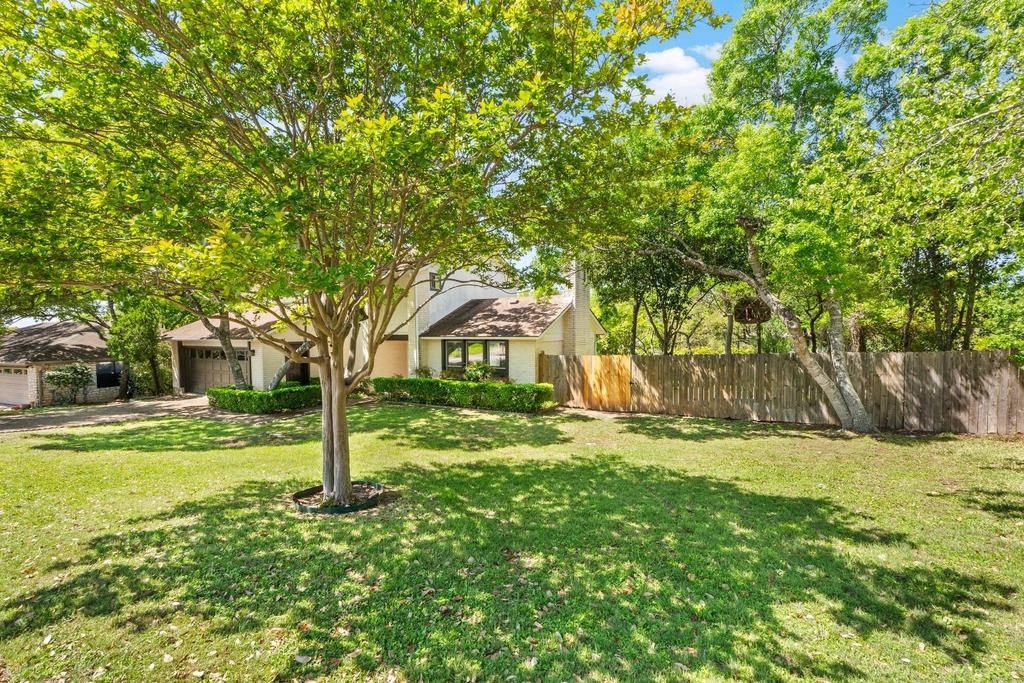 6603 Whitemarsh Valley Walk Property Photo 2