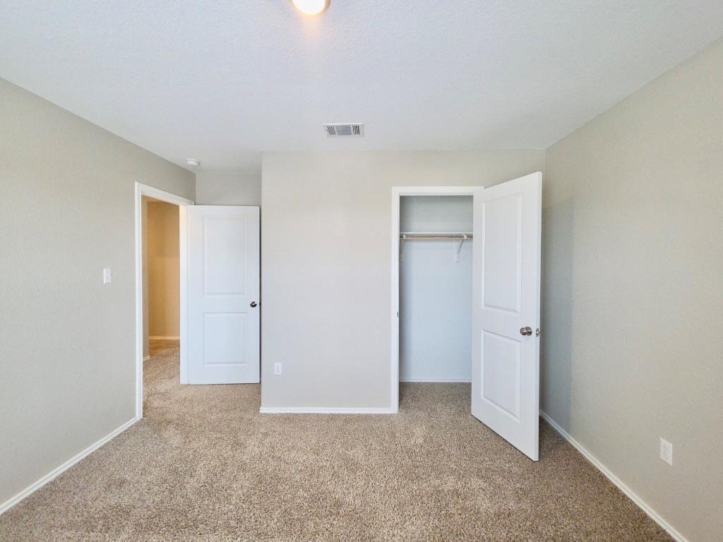 301 Freshwater Dr Property Photo 20