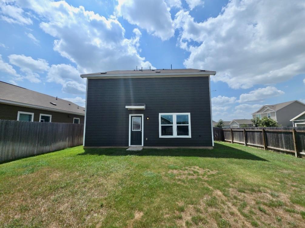 301 Freshwater Dr Property Photo 24