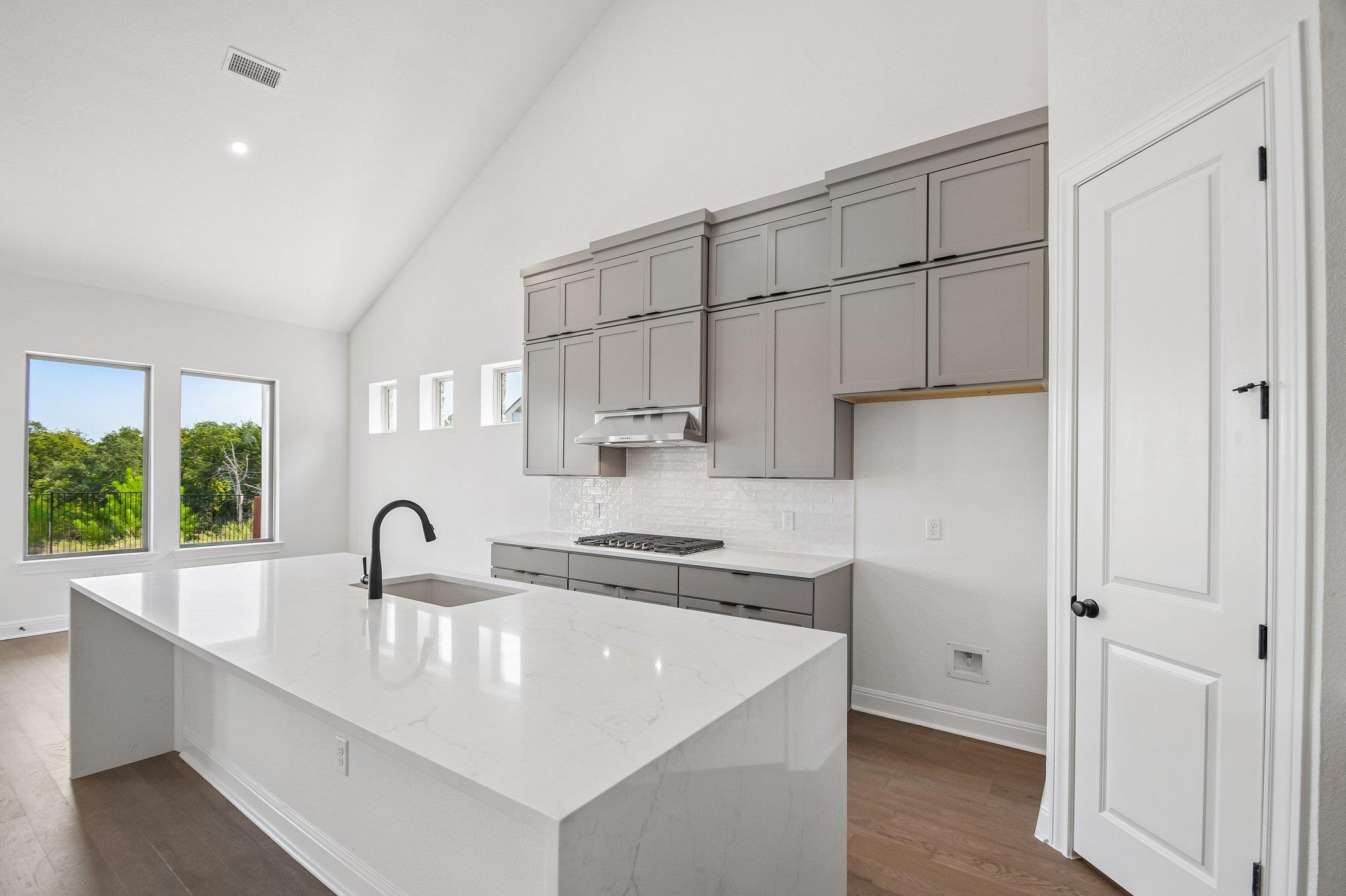 1313 Robin Trl Property Photo 14