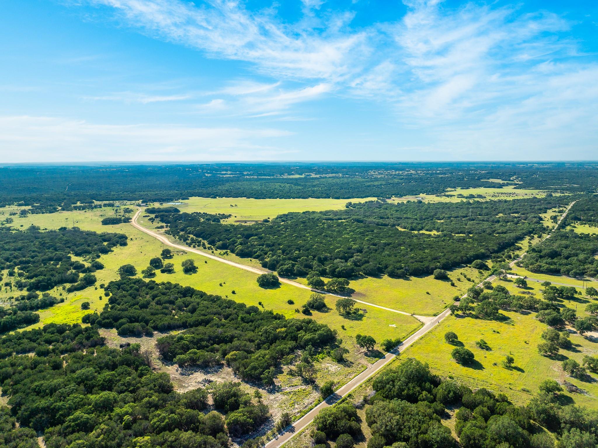 33 Feild Ranch Rd Property Photo 2