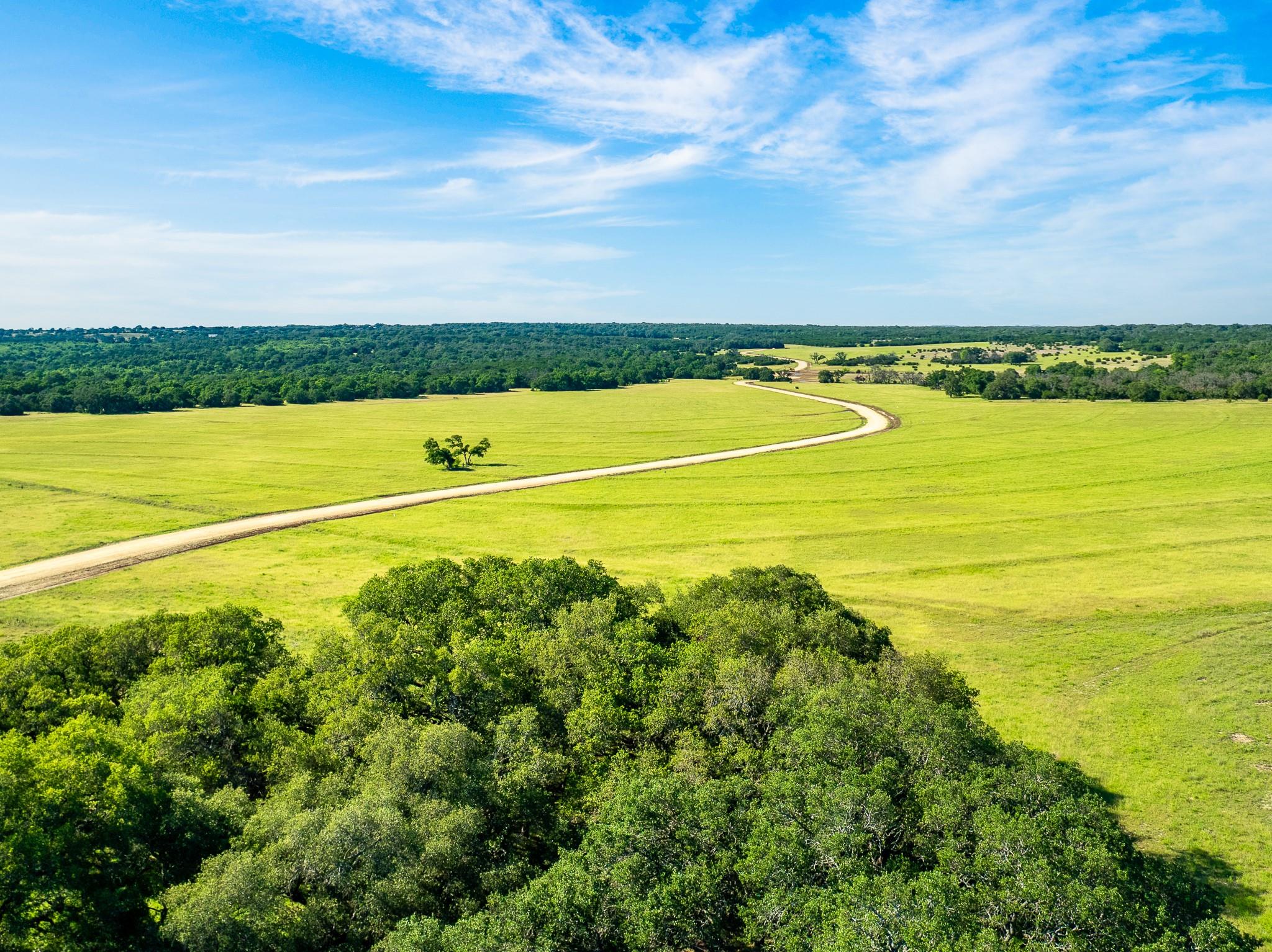 33 Feild Ranch Rd Property Photo 5