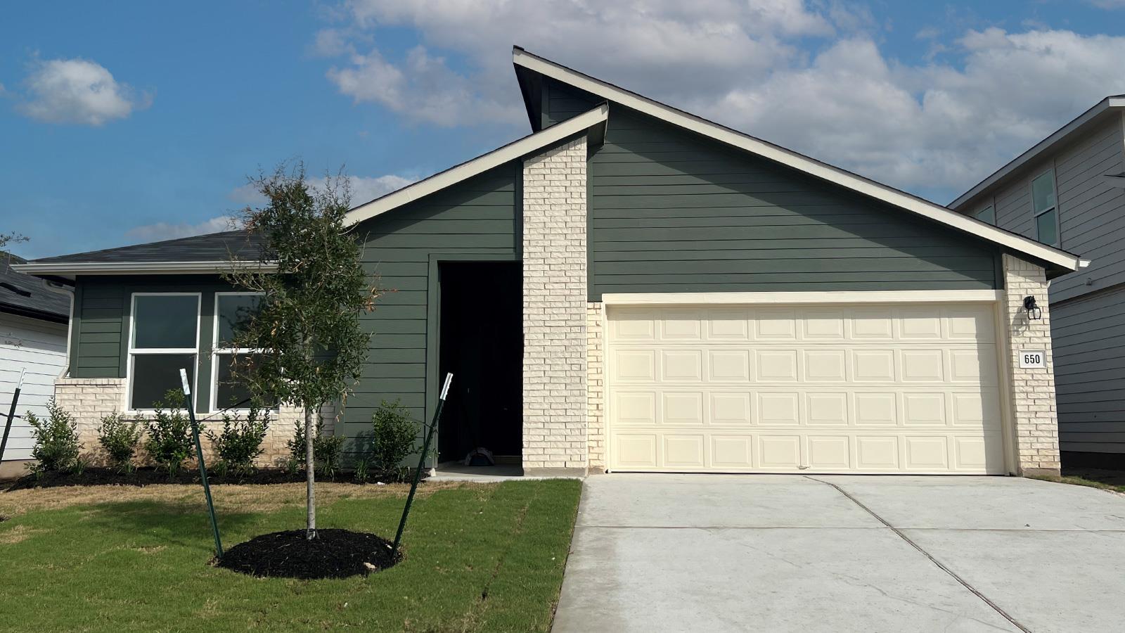 121 Gladiola Loop Property Photo