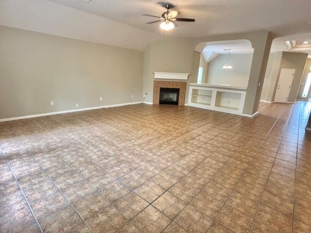 8304 Fern Bluff Ave Property Photo 7