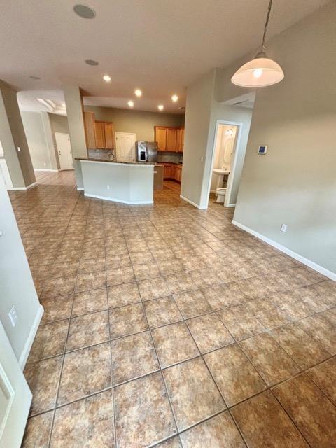 8304 Fern Bluff Ave Property Photo 17