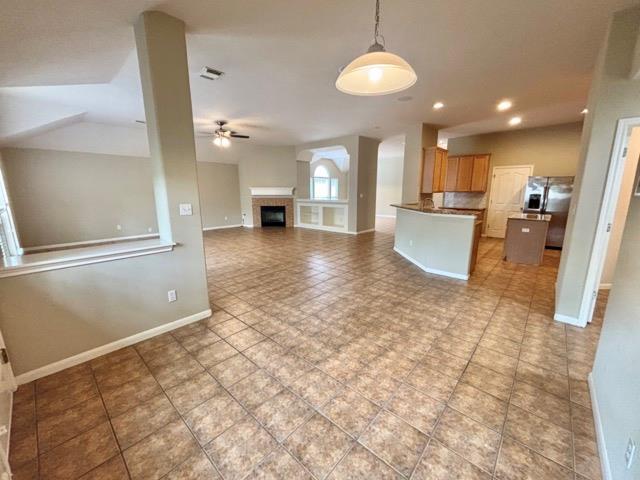 8304 Fern Bluff Ave Property Photo 18