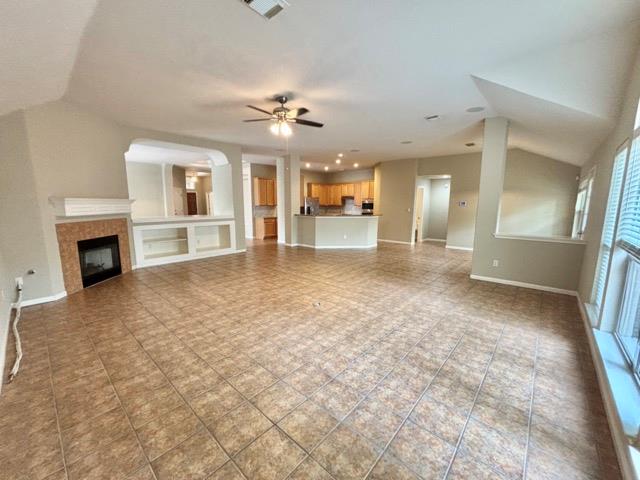 8304 Fern Bluff Ave Property Photo 19
