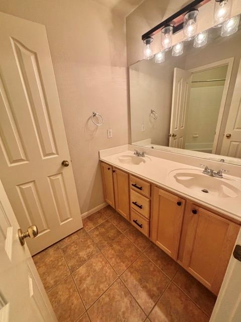 8304 Fern Bluff Ave Property Photo 30