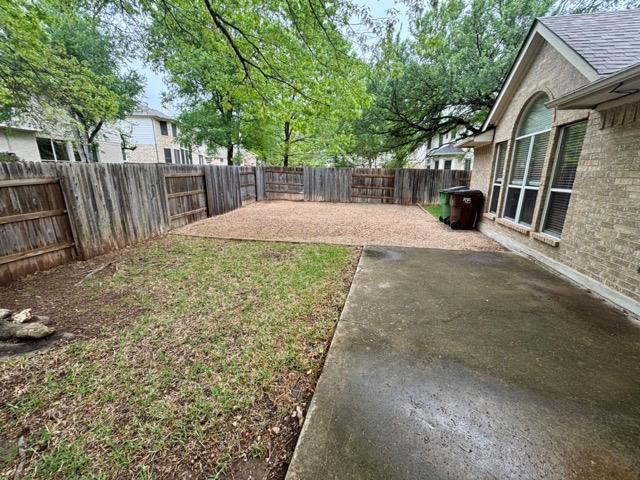 8304 Fern Bluff Ave Property Photo 36