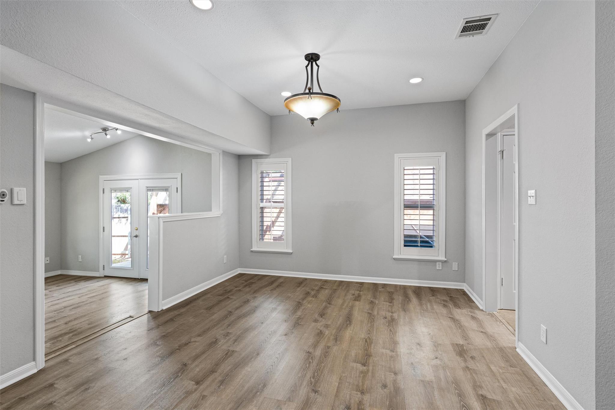 5802 Abilene Trl Property Photo 8