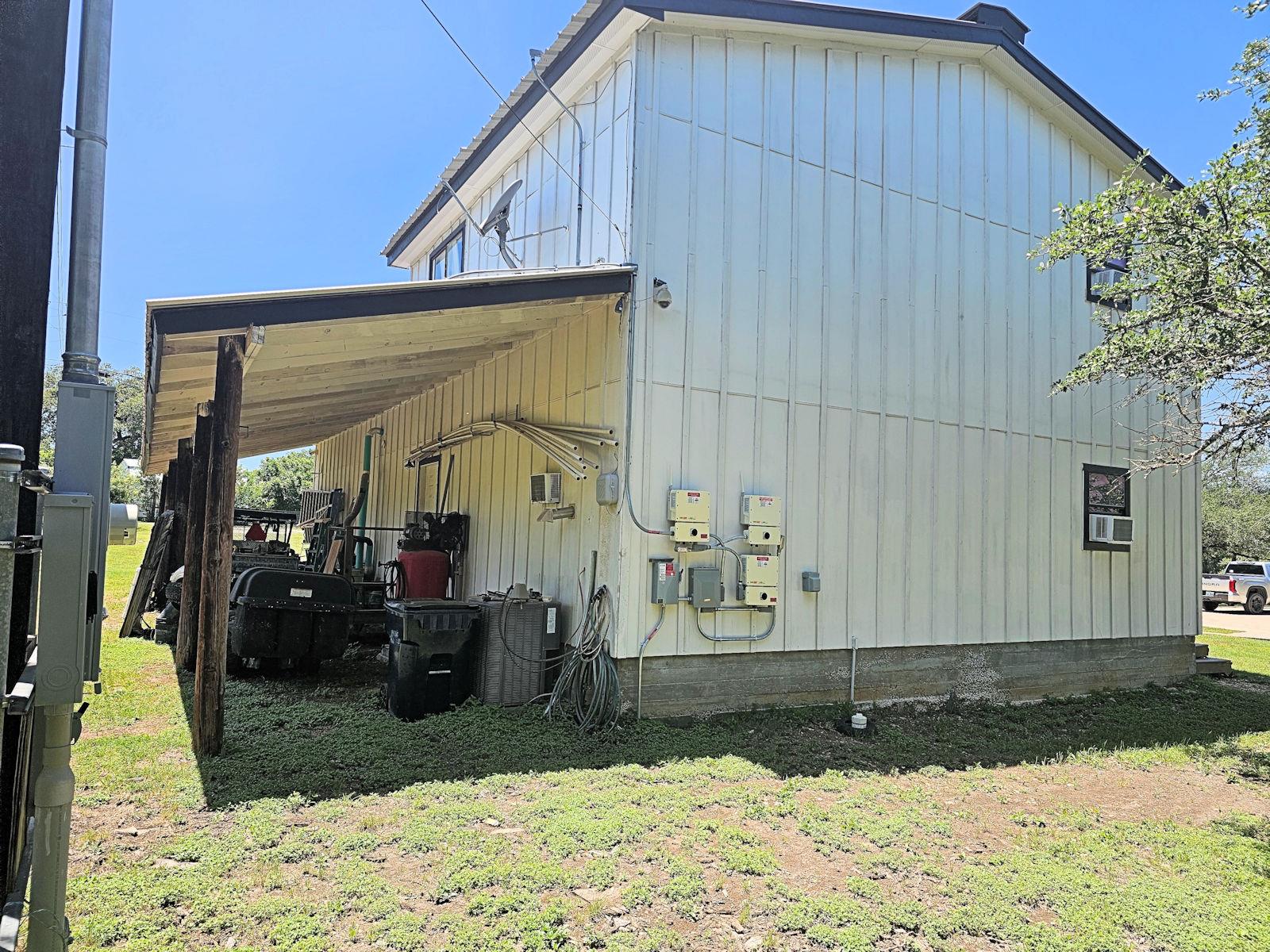111 Craigen Rd Property Photo 40