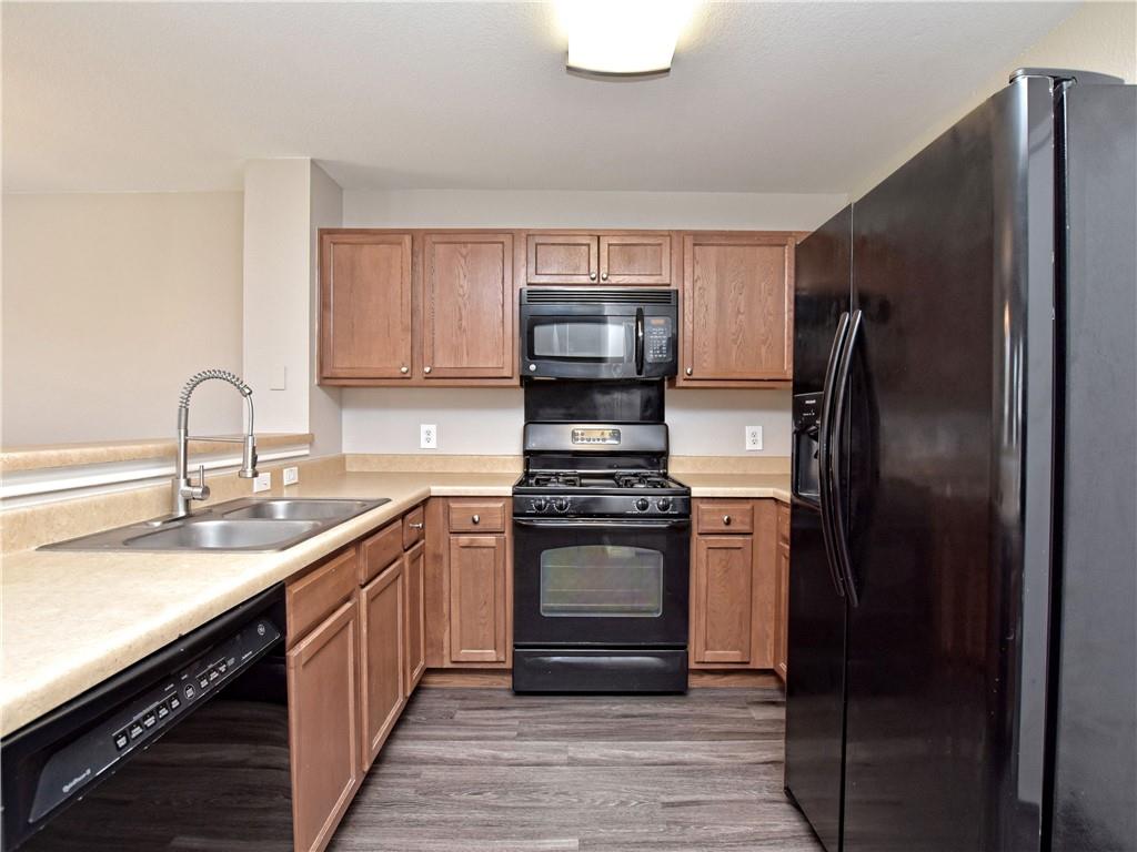1172 Shadow Creek Blvd Property Photo 5