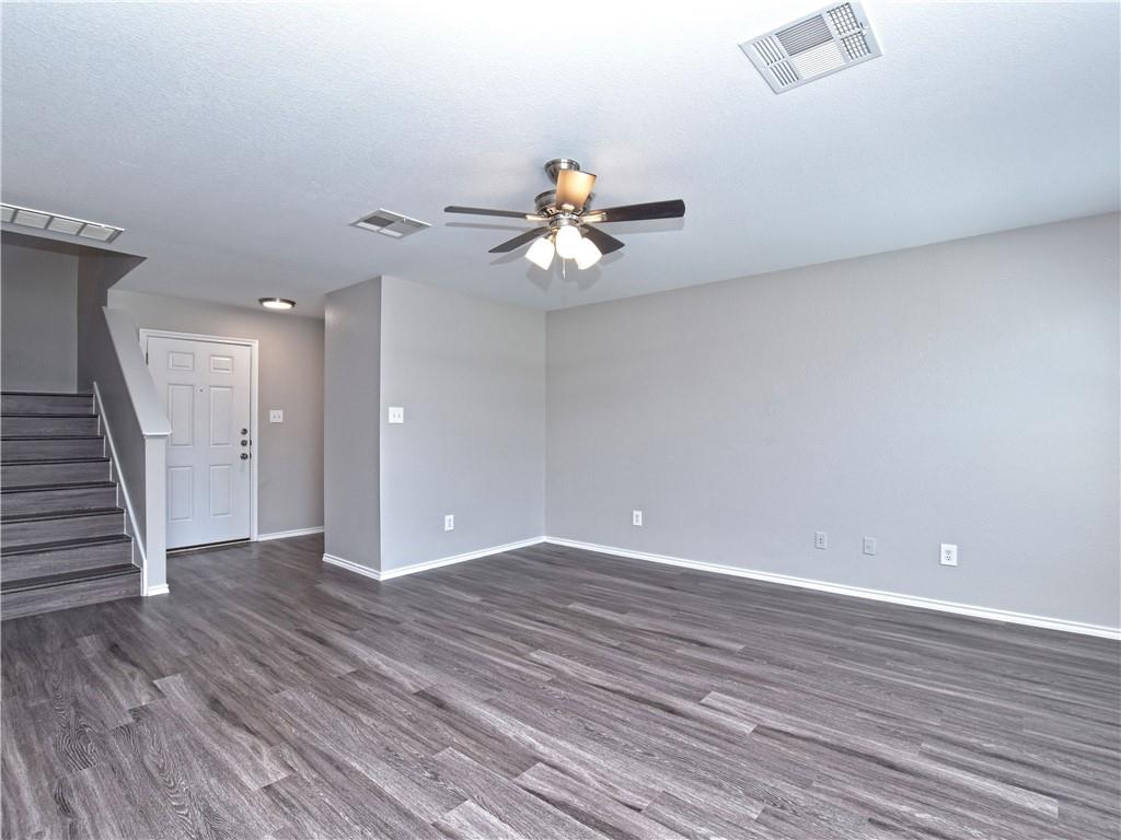 1172 Shadow Creek Blvd Property Photo 8