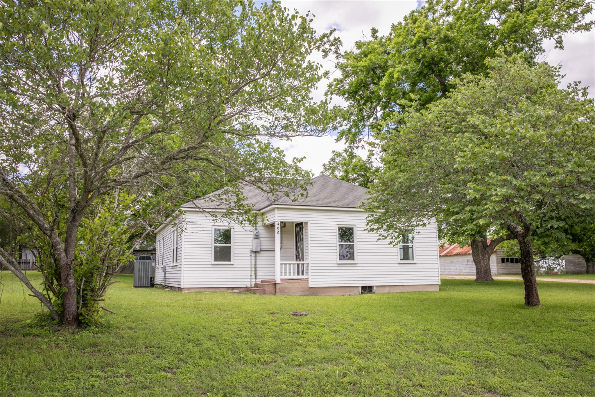 400 N Brazos St Property Photo 2