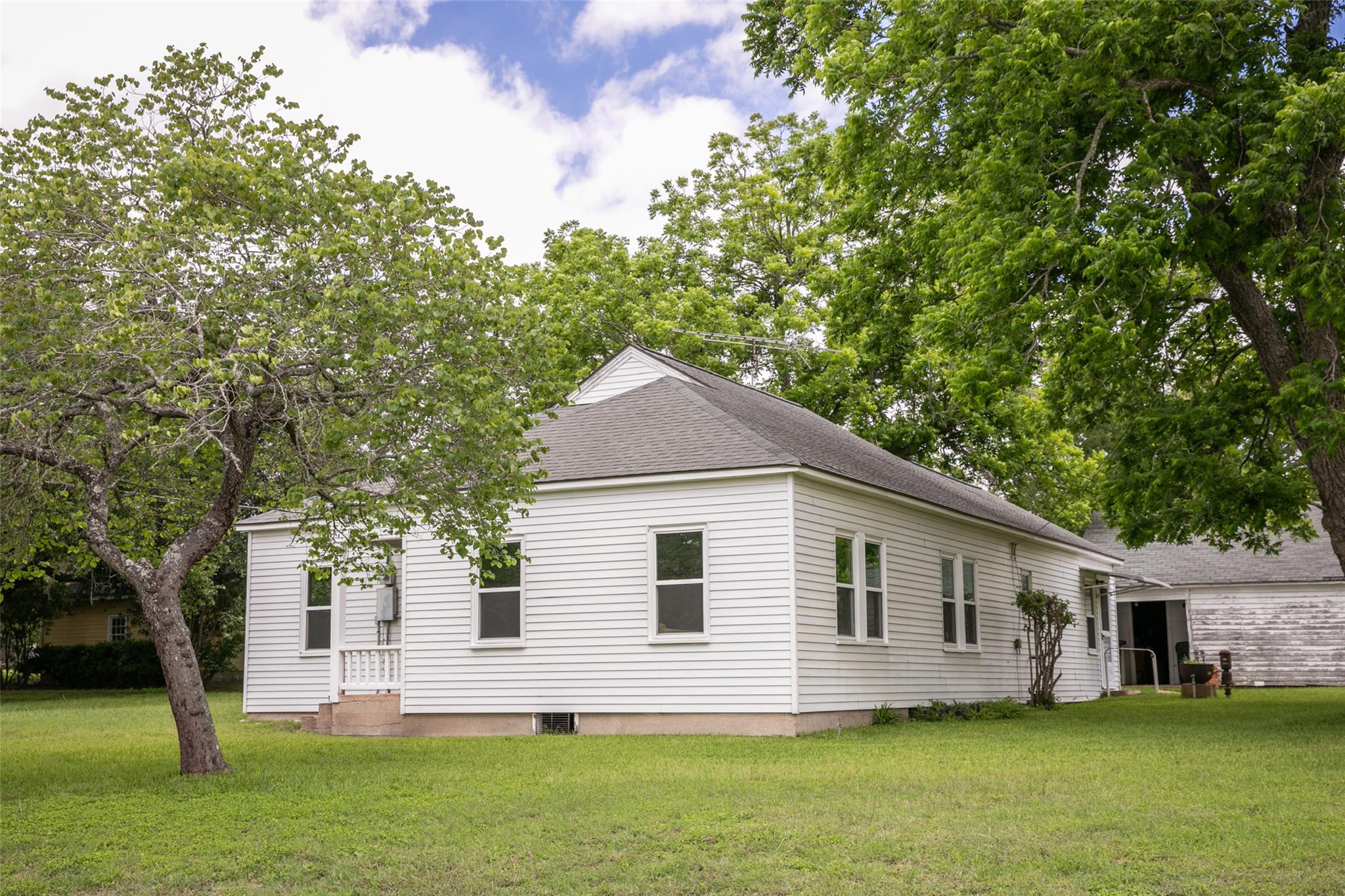 400 N Brazos St Property Photo 23