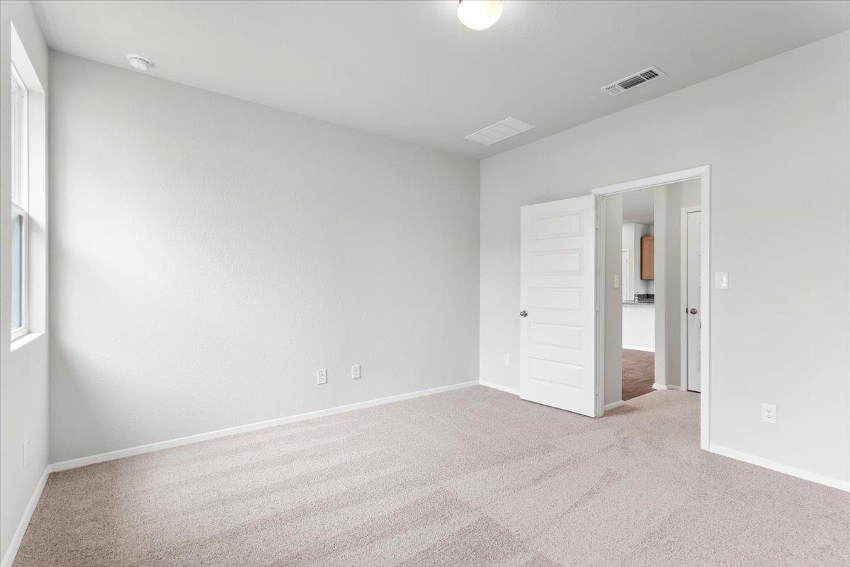 2713 Totley Rd Property Photo 16