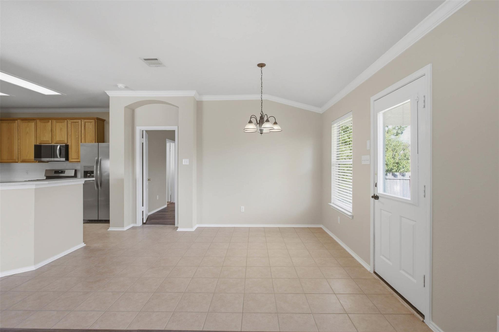613 Glen Valley Ln Property Photo 10
