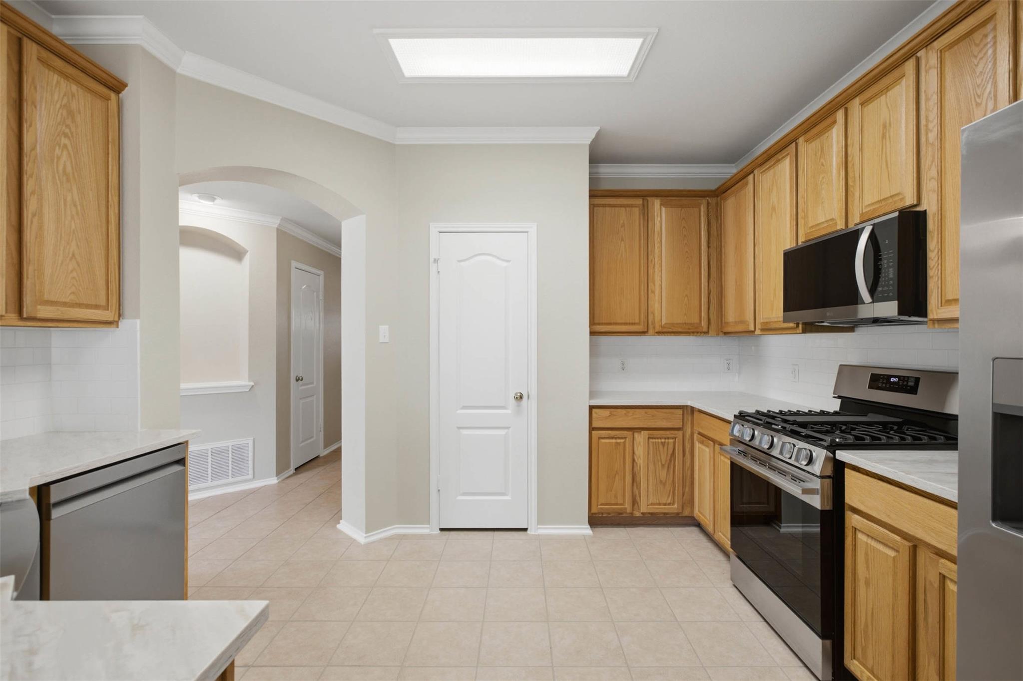 613 Glen Valley Ln Property Photo 14