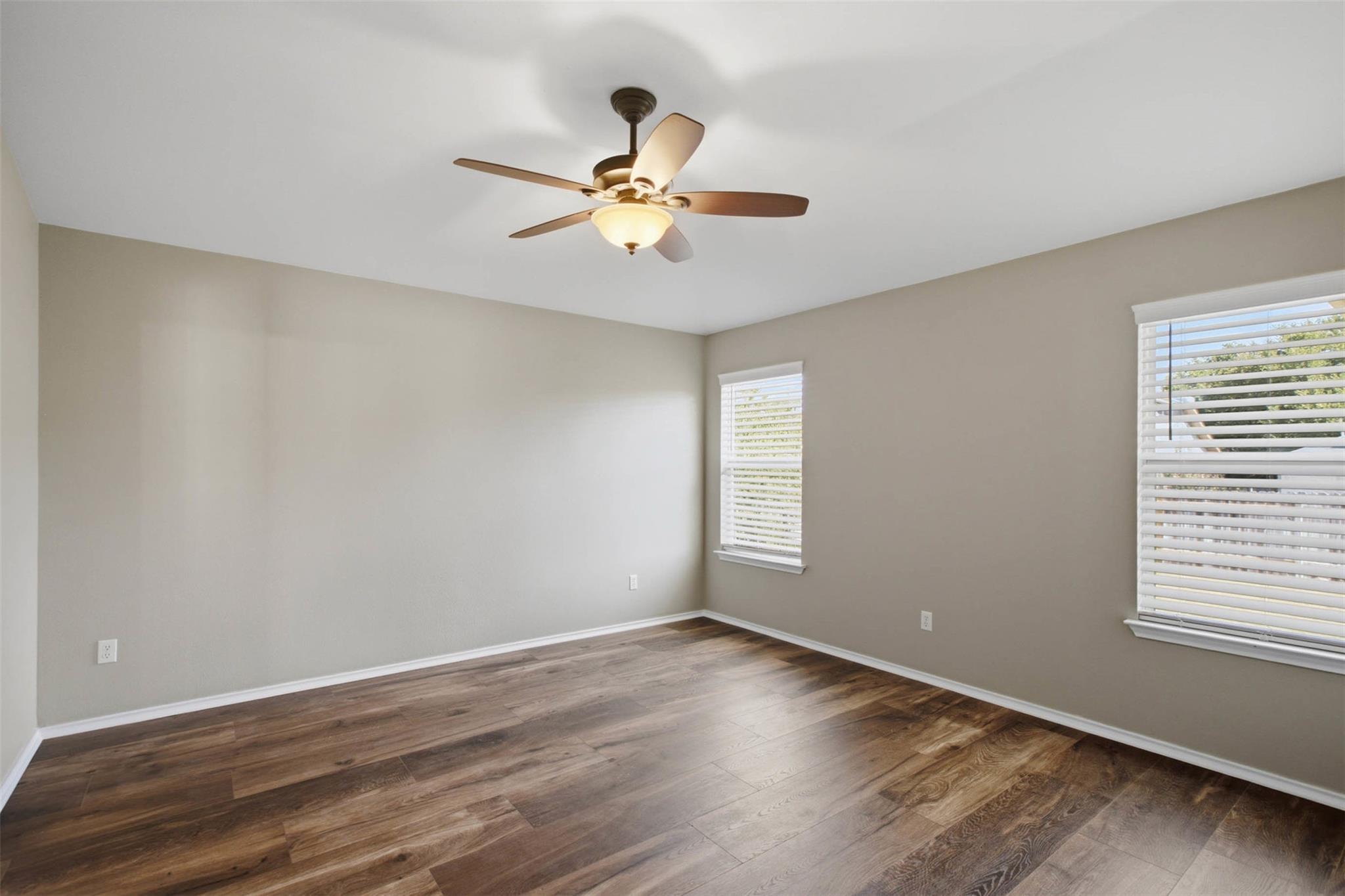 613 Glen Valley Ln Property Photo 17