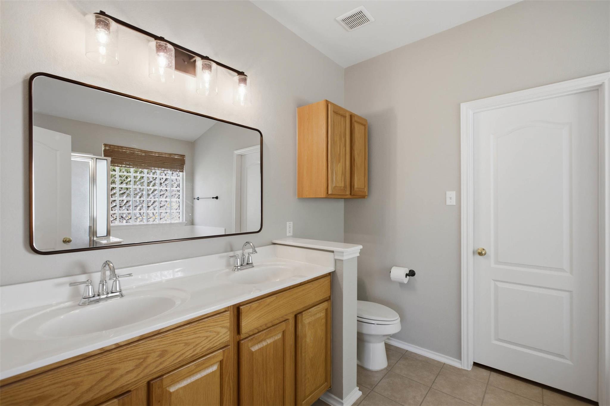 613 Glen Valley Ln Property Photo 18