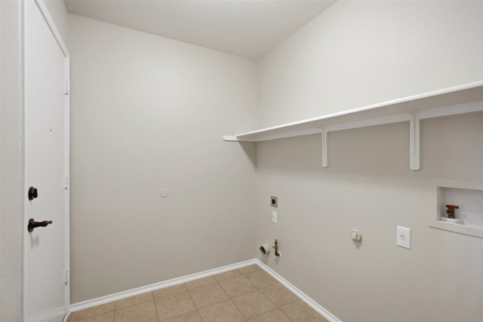 613 Glen Valley Ln Property Photo 24