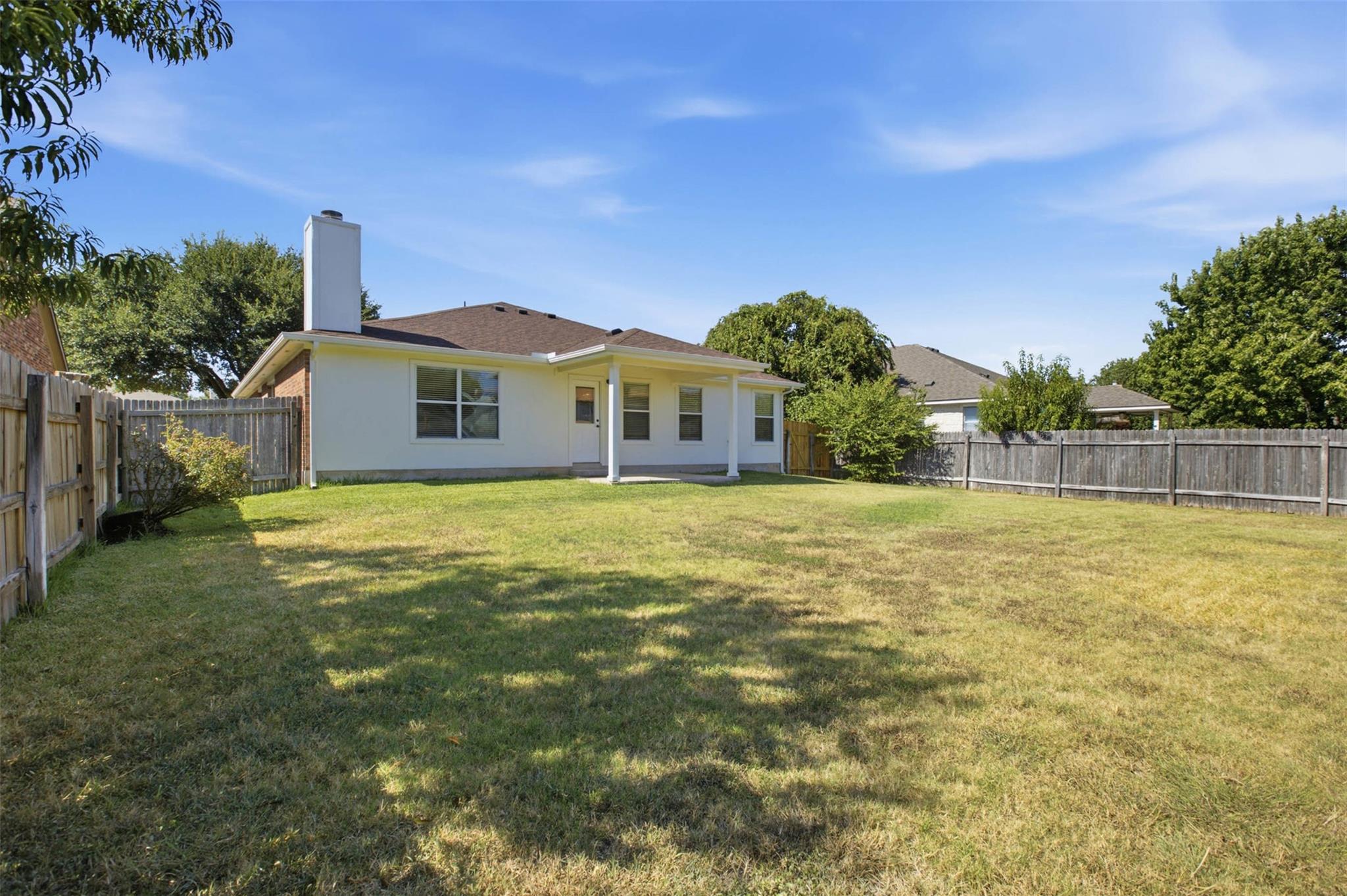 613 Glen Valley Ln Property Photo 27