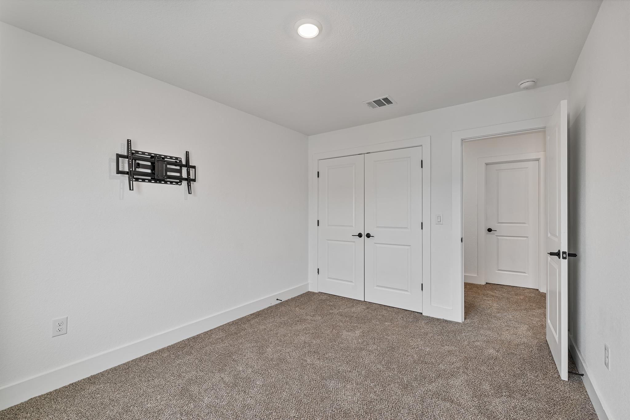 2905 Saint Regis Dr Property Photo 27