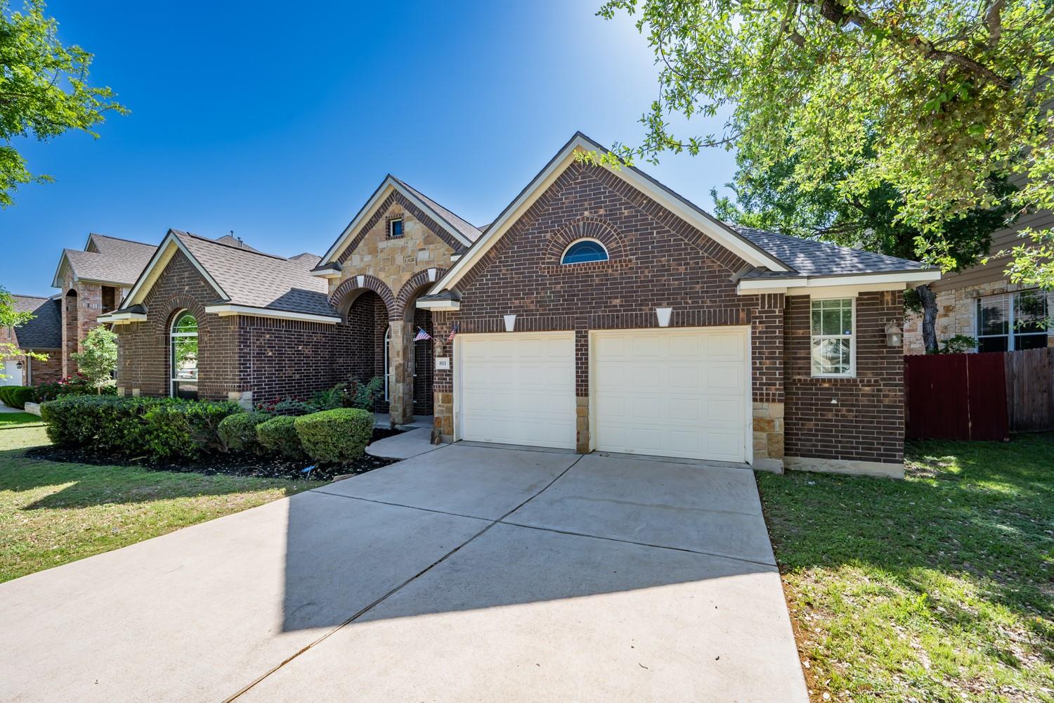 811 Arrowhead Trl Property Photo
