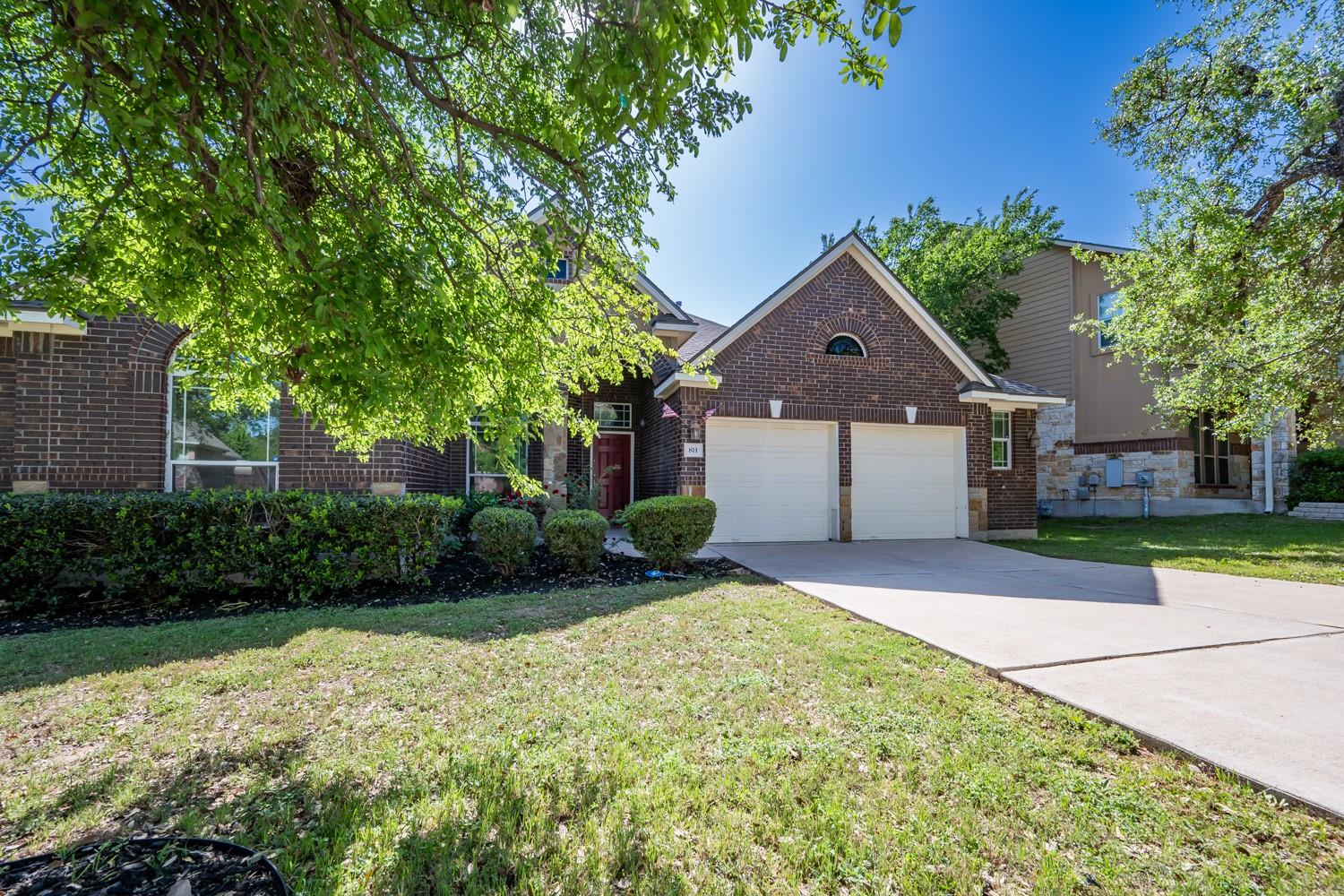 811 Arrowhead Trl Property Photo 3