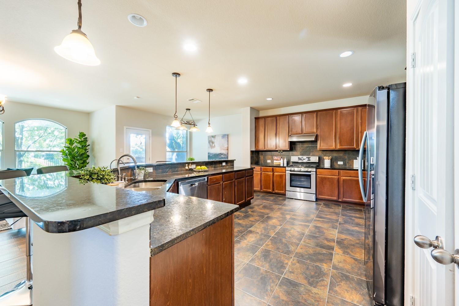 811 Arrowhead Trl Property Photo 11