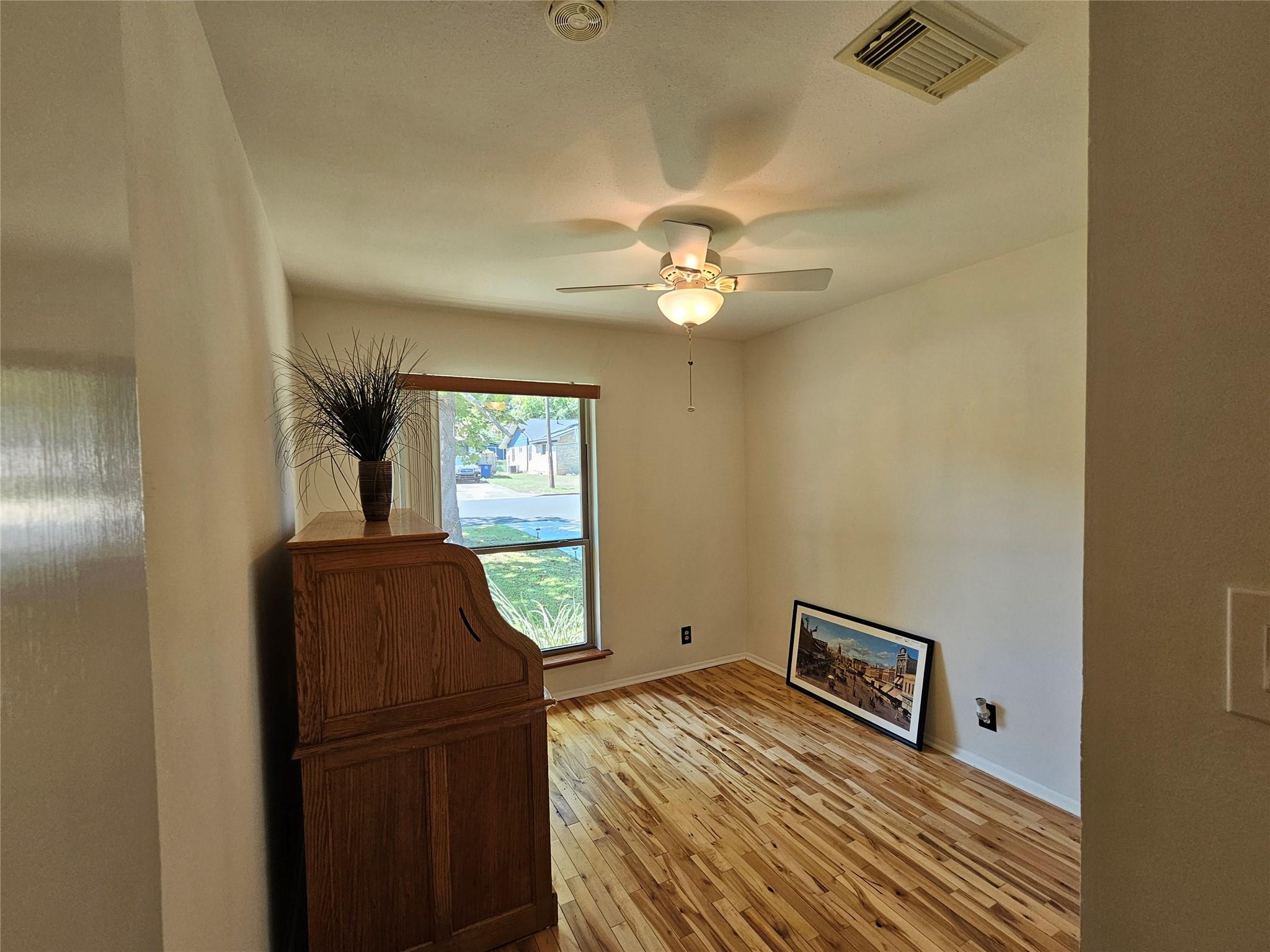 914 Hermitage Dr Property Photo 17