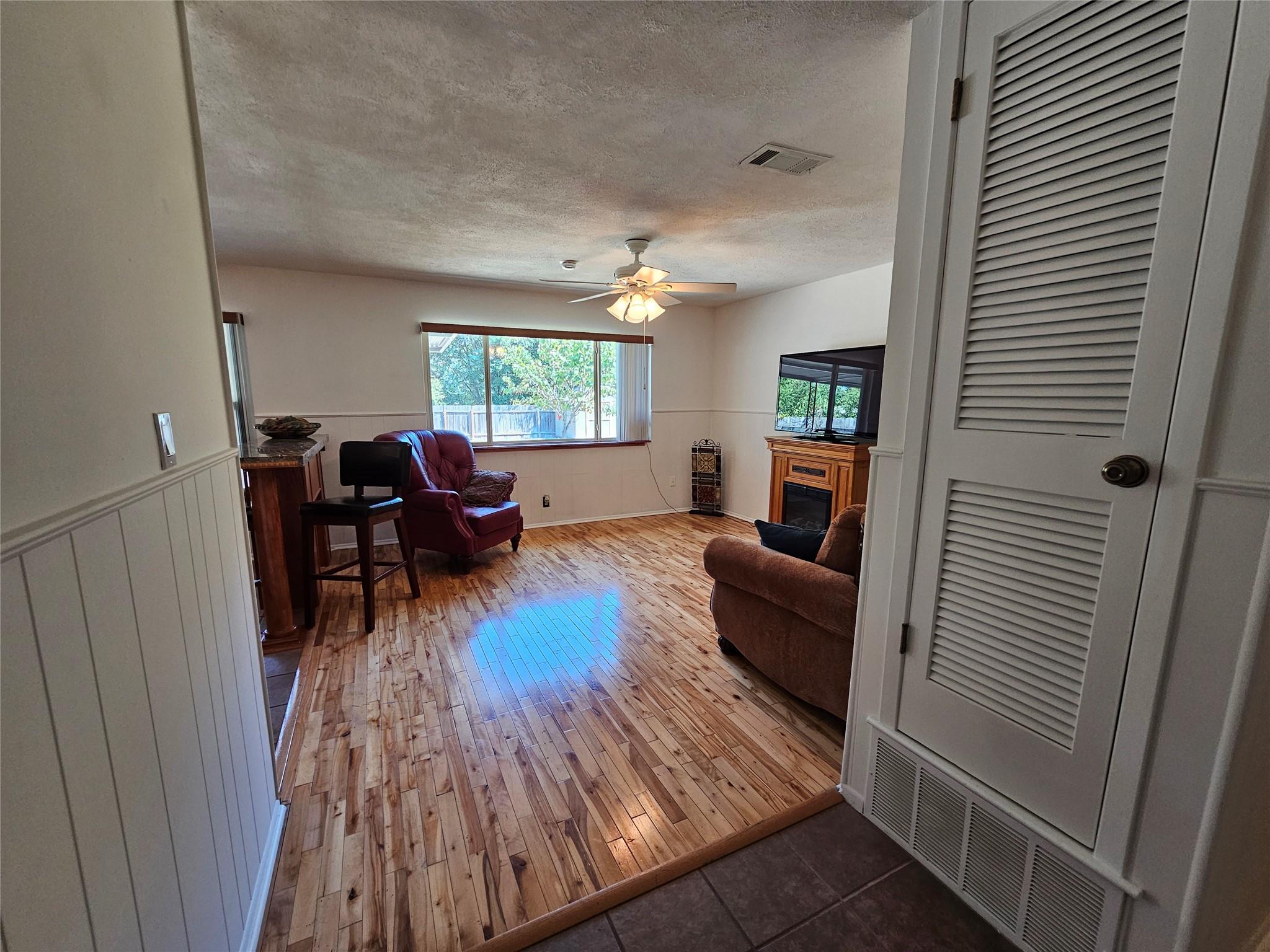 914 Hermitage Dr Property Photo 29