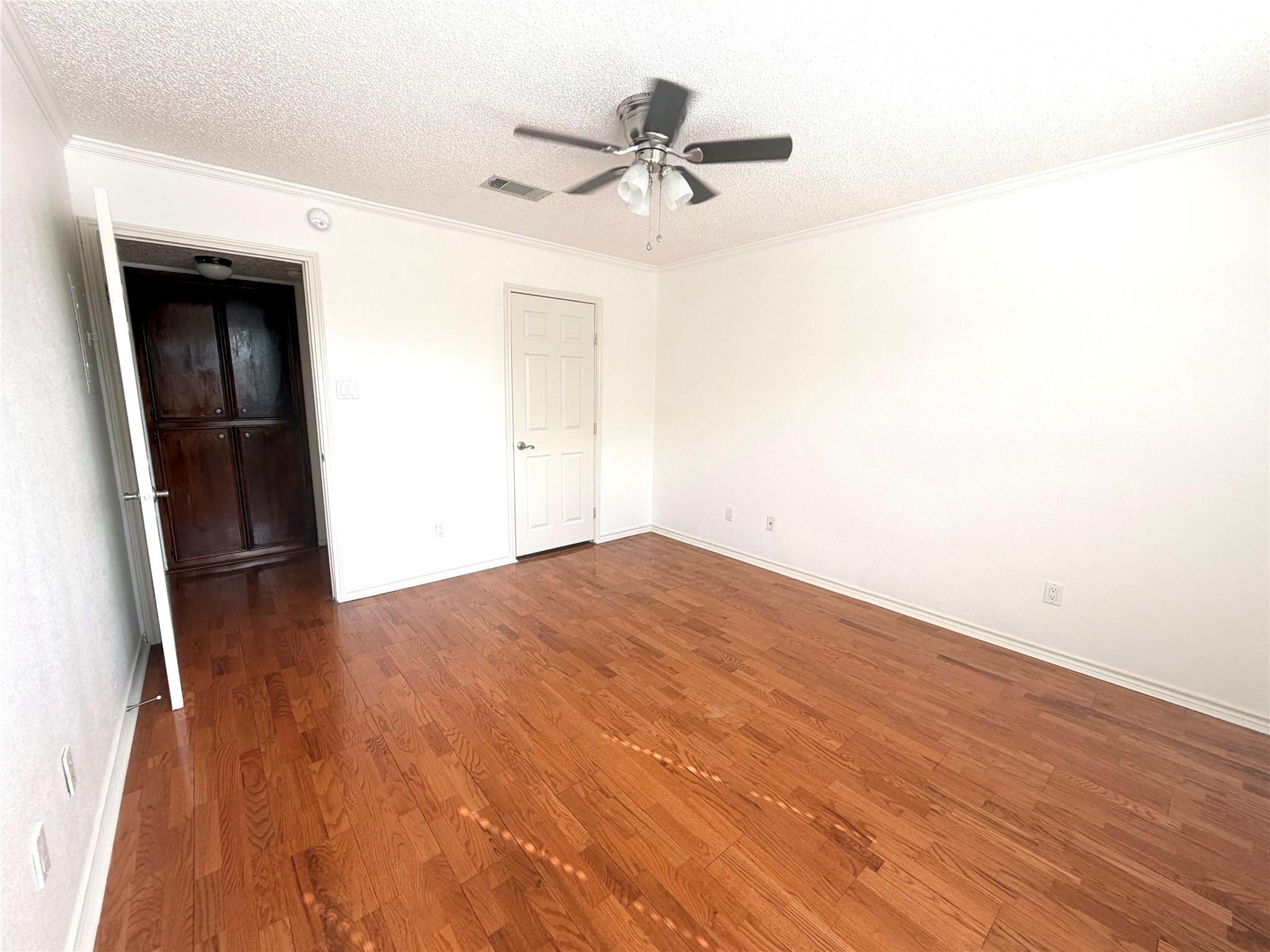 2508 W 12th St #304 Property Photo 11