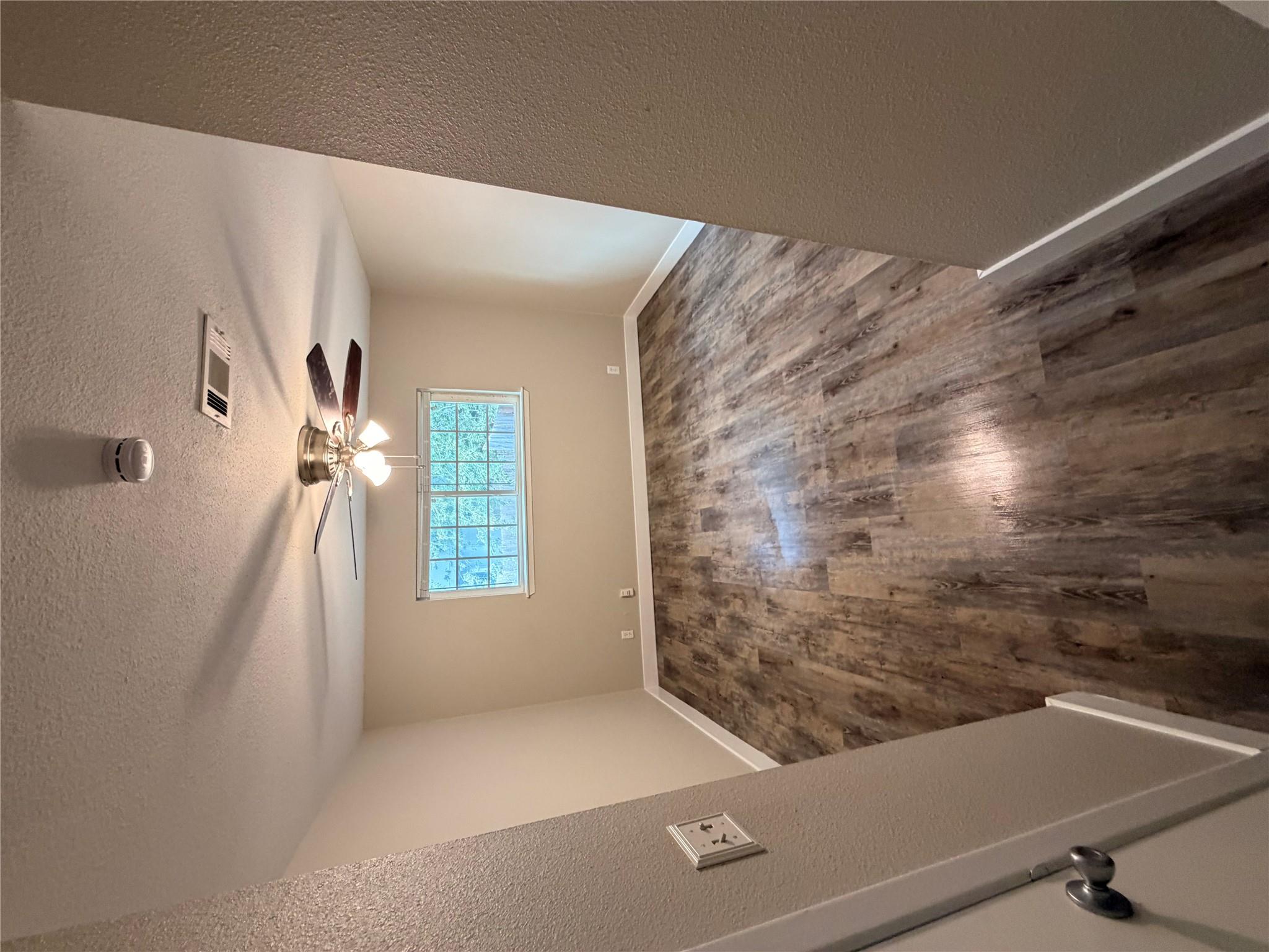 3405 Willowrun Cv #c Property Photo 8
