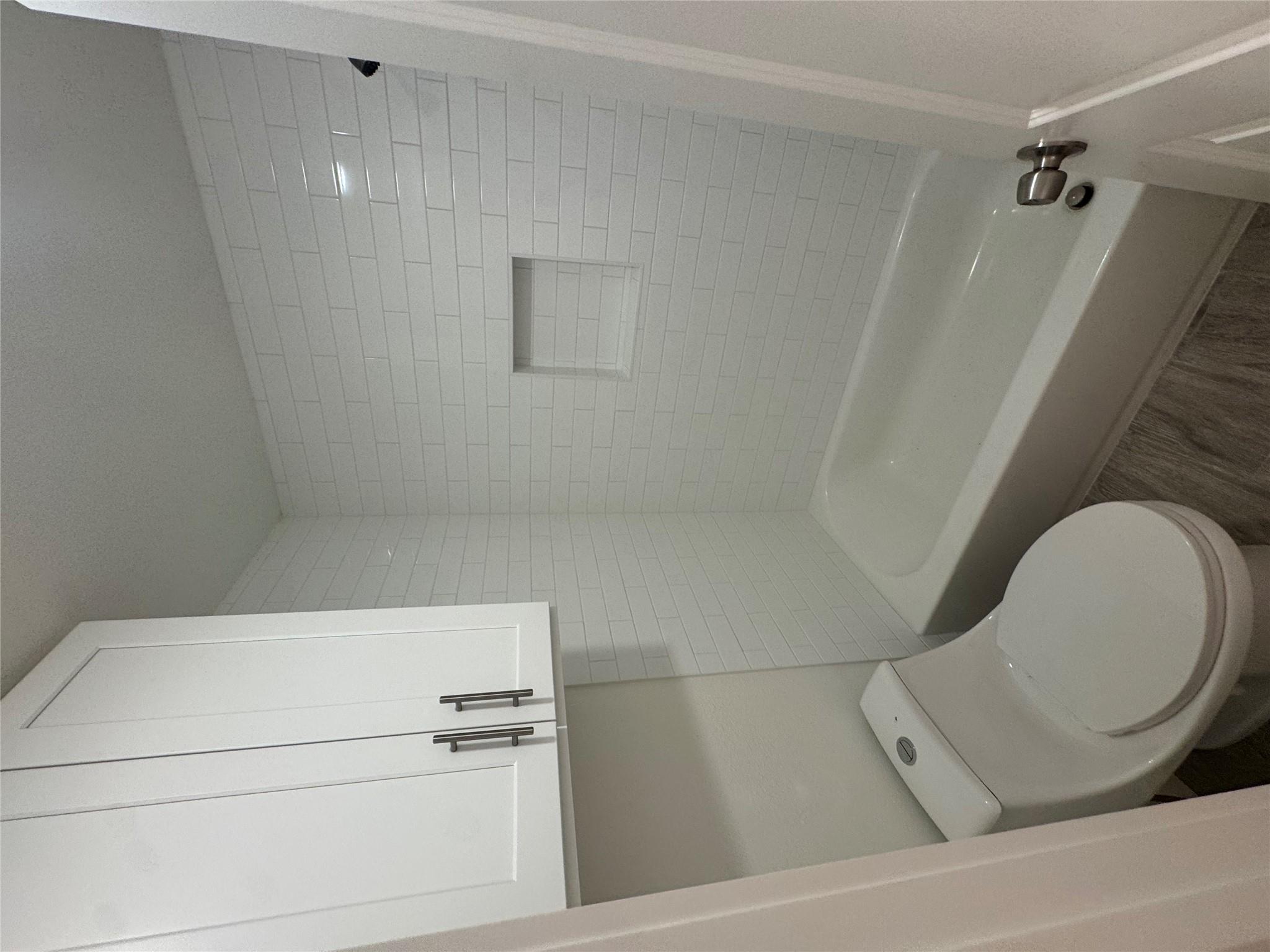 3617 Leafield Dr #b Property Photo 13