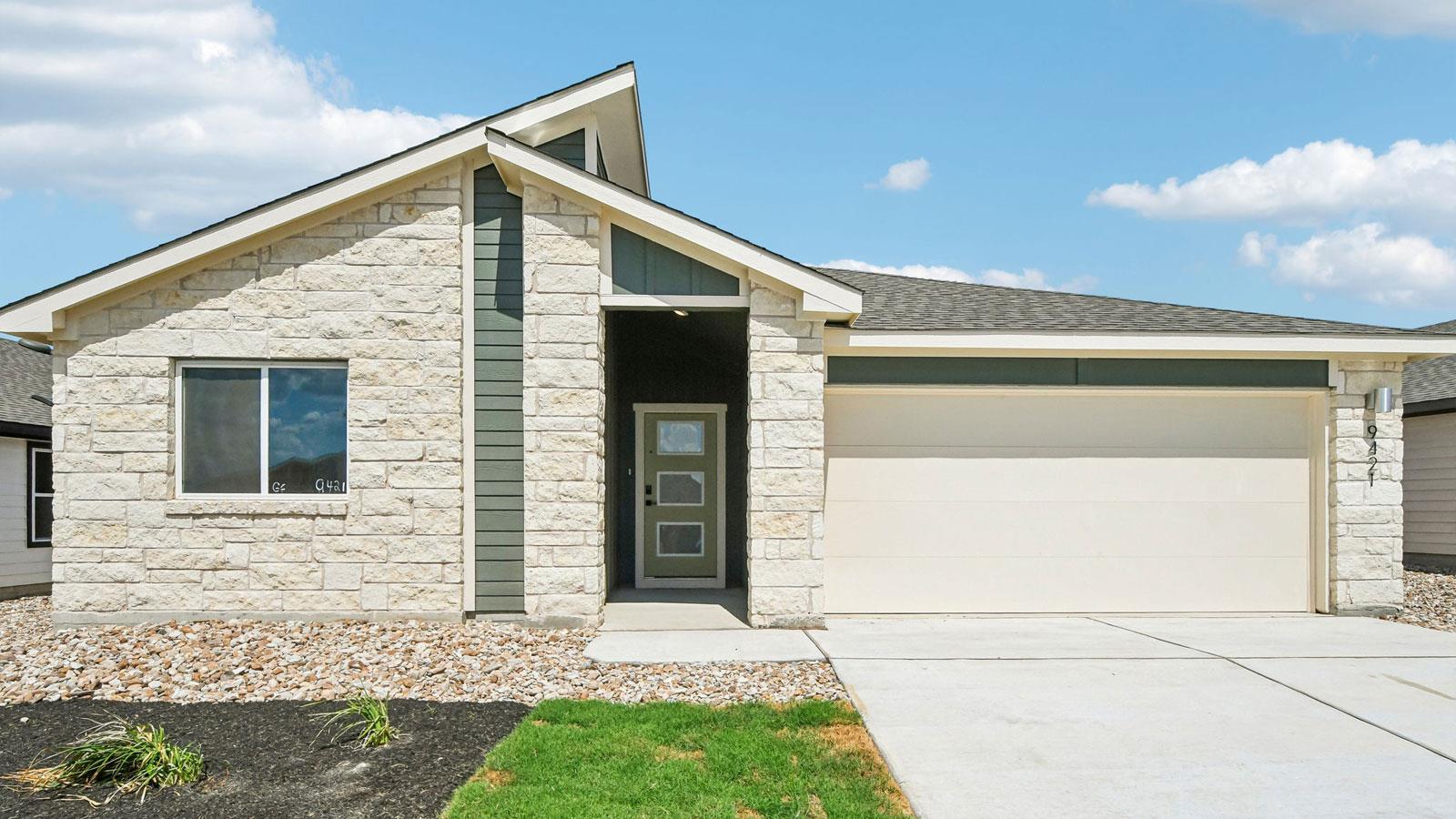 9421 Buckstitch Saddle Dr