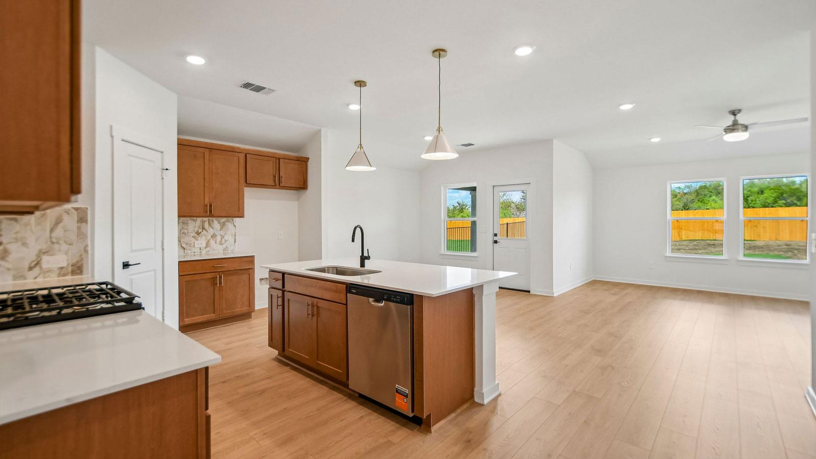 9421 Buckstitch Saddle Dr Property Photo 11