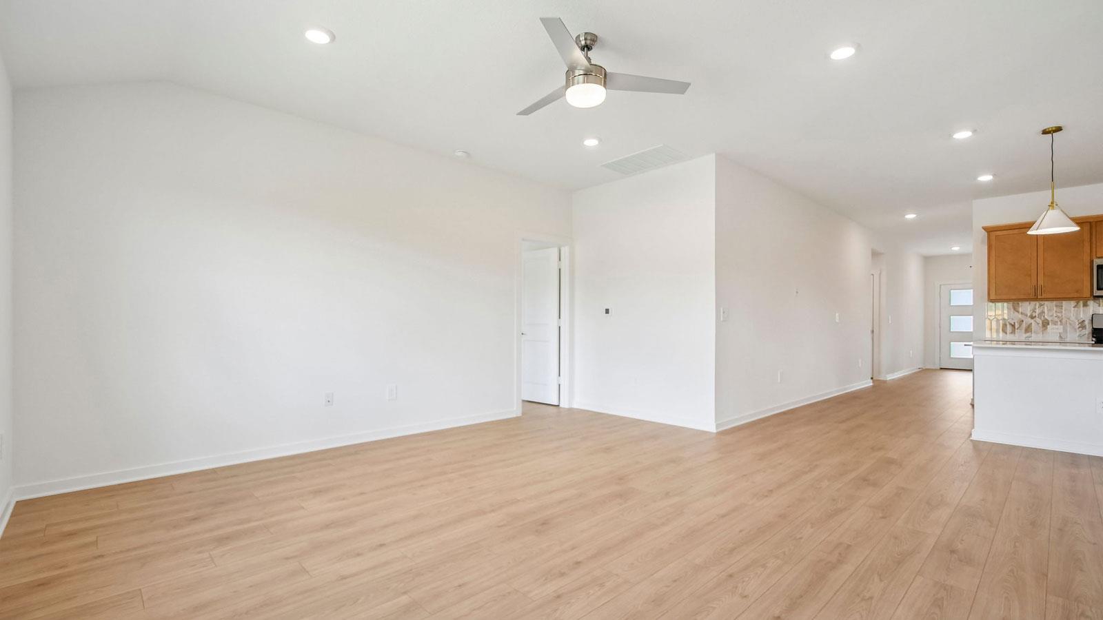 9421 Buckstitch Saddle Dr Property Photo 14