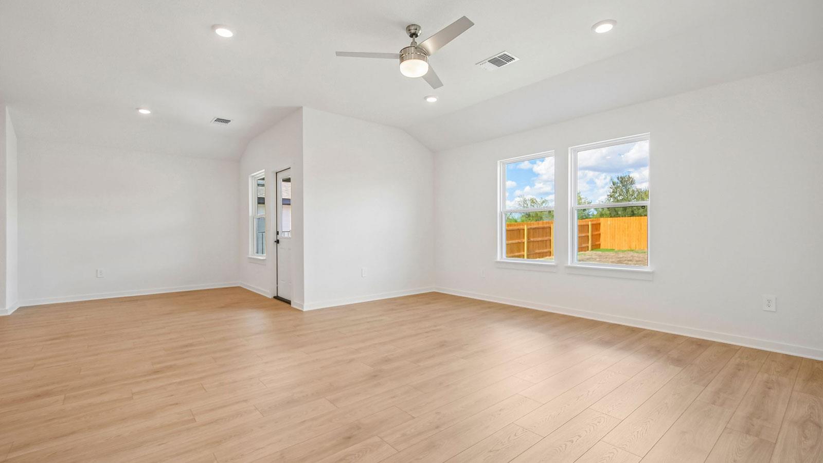 9421 Buckstitch Saddle Dr Property Photo 16
