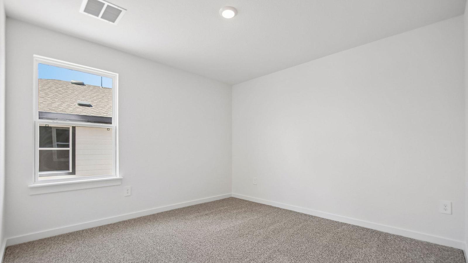 9421 Buckstitch Saddle Dr Property Photo 32