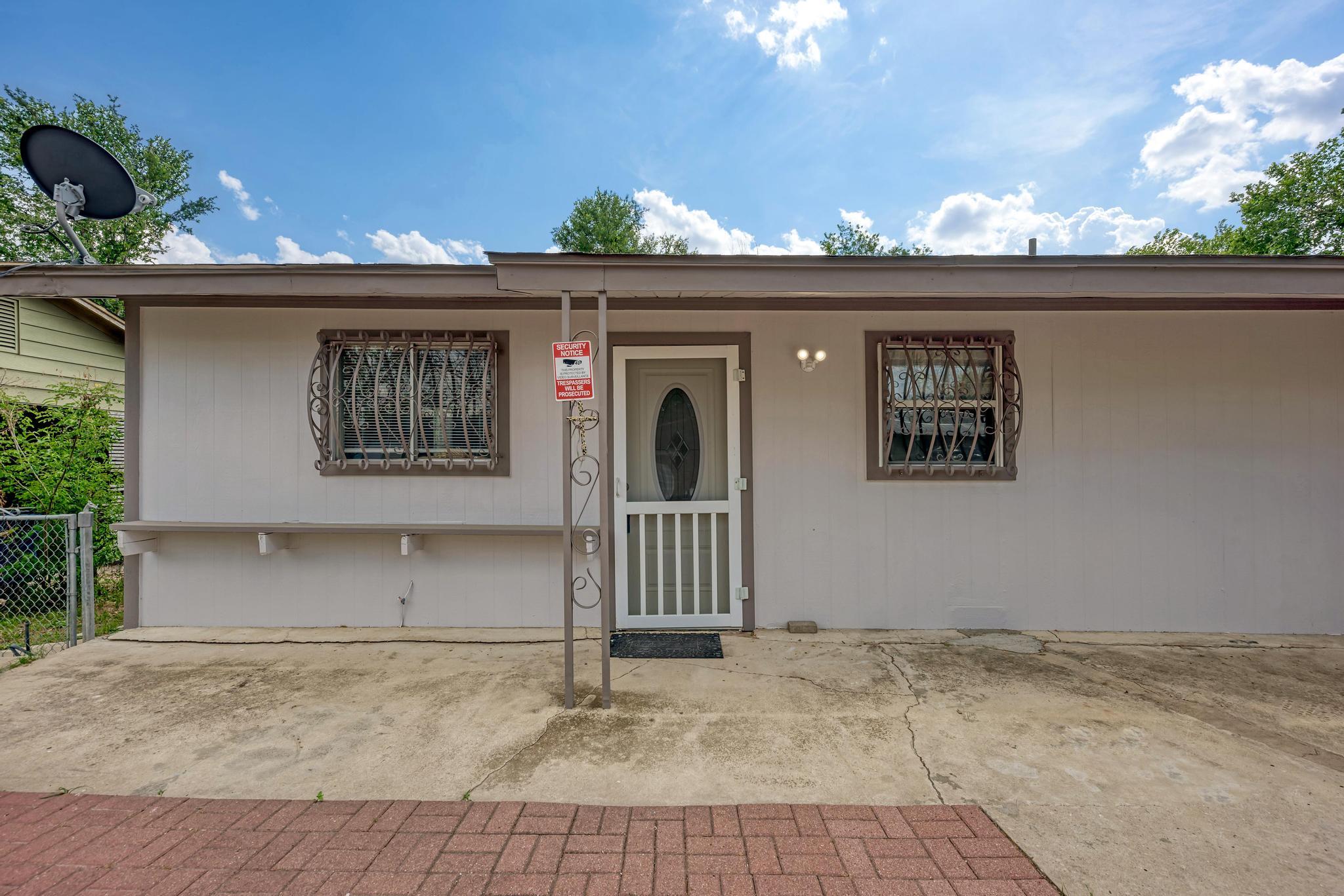 4701 Bandera Rd Property Photo 4